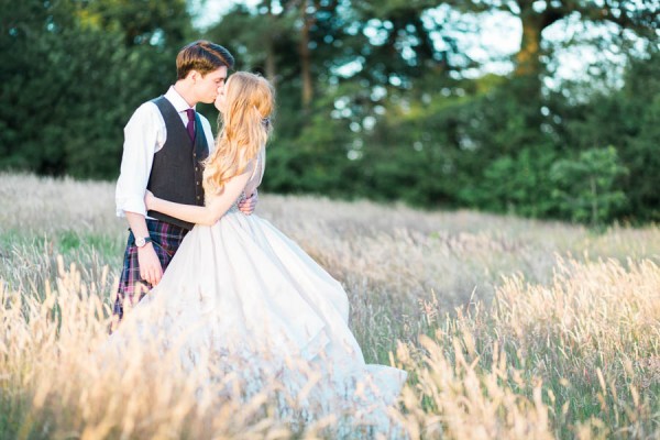 Dreamy-Scottish-Tipi-Wedding-Greenbank-Garden-28