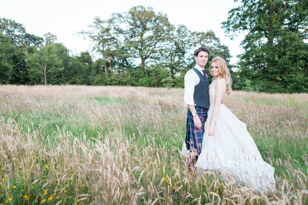 Dreamy-Scottish-Tipi-Wedding-Greenbank-Garden-30