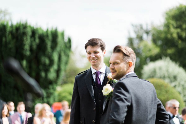 Dreamy-Scottish-Tipi-Wedding-Greenbank-Garden-6