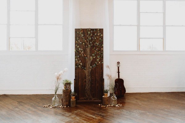 Earthy-Modern-Wedding-Reading-Art-Works-With-Love-and-Embers-39-of-56-600x400