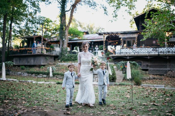 Effortlessly-Elegant-Missouri-Wedding-Lalumondiere-River Mill-Gardens-28