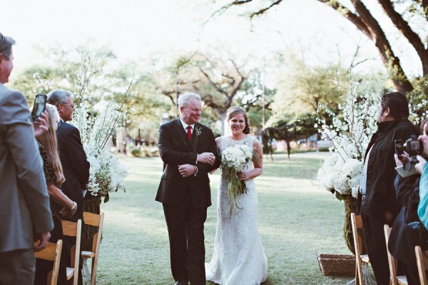 Enchanting New Orleans Wedding At Besthoff Sculpture Garden