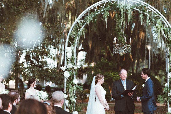 Enchanting New Orleans Wedding At Besthoff Sculpture Garden