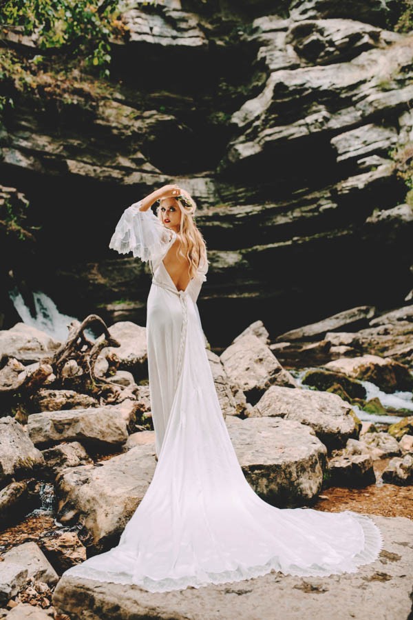 Free-Spirited-Bridal-Inspiration-Blanchard-Springs-LAYERS-14