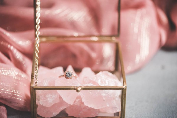 How-To-Incorporate-Rose-Quartz-and-Serenity-Into-Your-Wedding-Day-Brittani-Elizabeth-Photography-1
