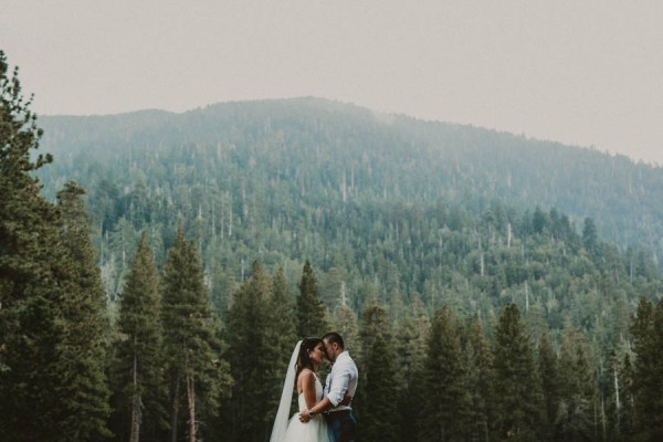 Impossibly-Romantic-Woodland-Wedding-YMCA-Camp-Round-Meadow-22