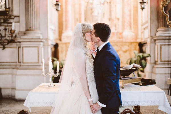 Insanely-Romantic-Grace-Kelly-Inspired-Venice-Elopement-Allison-Harp-Photography-18