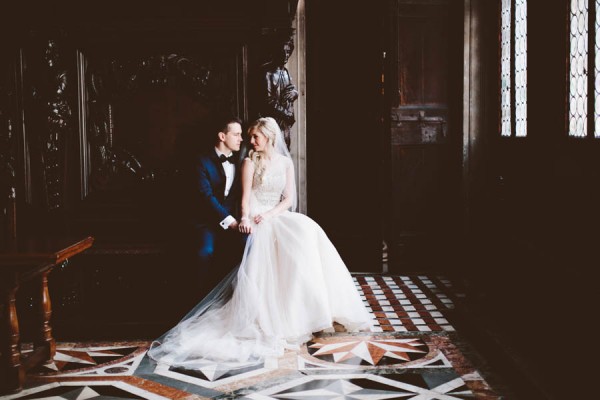 Insanely-Romantic-Grace-Kelly-Inspired-Venice-Elopement-Allison-Harp-Photography-29