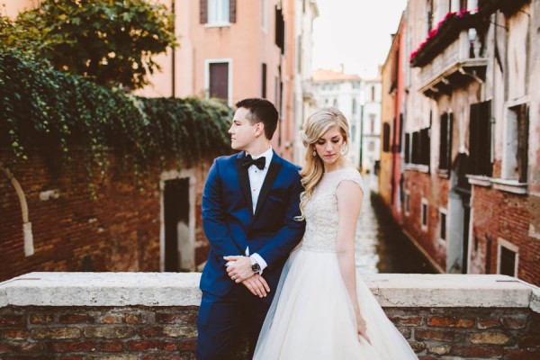 Insanely-Romantic-Grace-Kelly-Inspired-Venice-Elopement-Allison-Harp-Photography-39