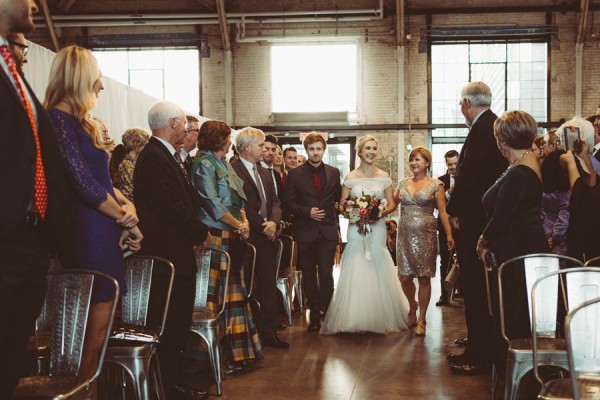 Modern Classic Ottawa Wedding at The Horticulture Building | Junebug ...