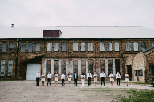 Natural-Industrial-Wedding-at-The-NP-Event-Space-Amanda-Marie-Studio-234-600x399