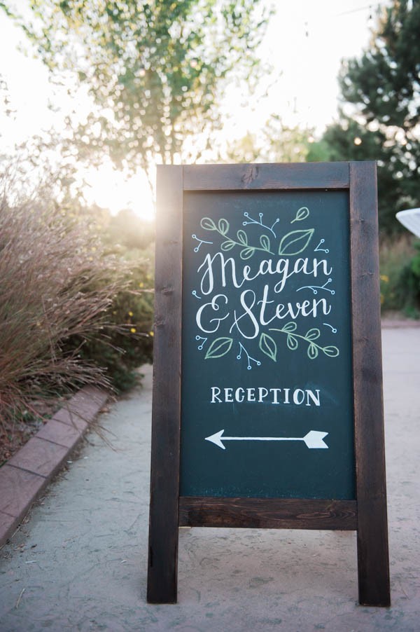 Navy-Gold-Barn-Wedding-Denver-1