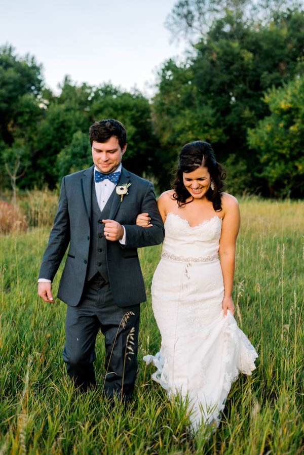 Navy-Gold-Barn-Wedding-Denver-31