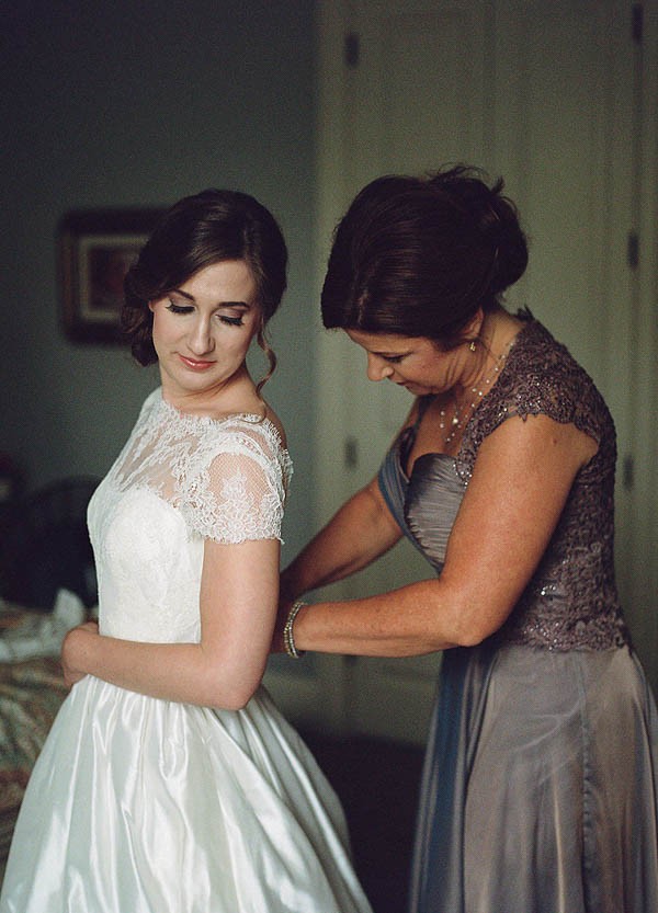 Quintessentially-New-Orleans-Wedding-Pavilion-Two-Sisters-13