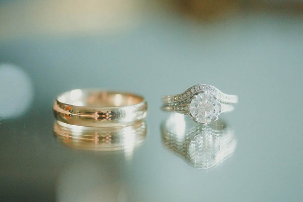 Quintessentially-New-Orleans-Wedding-Pavilion-Two-Sisters-17