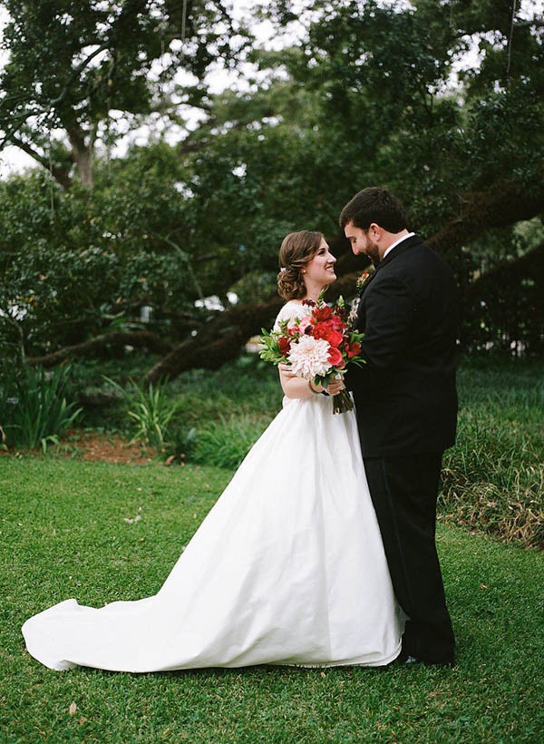 Quintessentially-New-Orleans-Wedding-Pavilion-Two-Sisters-4