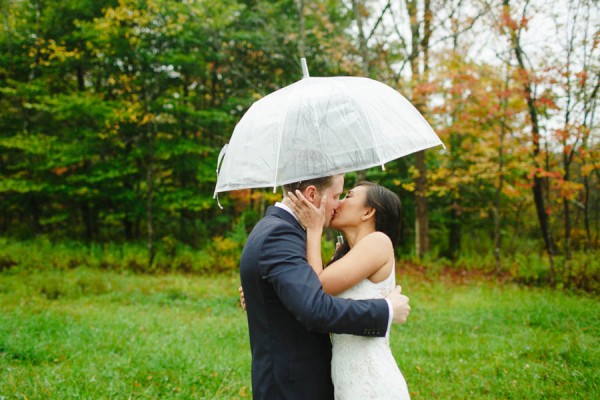 Rainy-Rustic-Catskills-Wedding-Handsome-Hollow-13