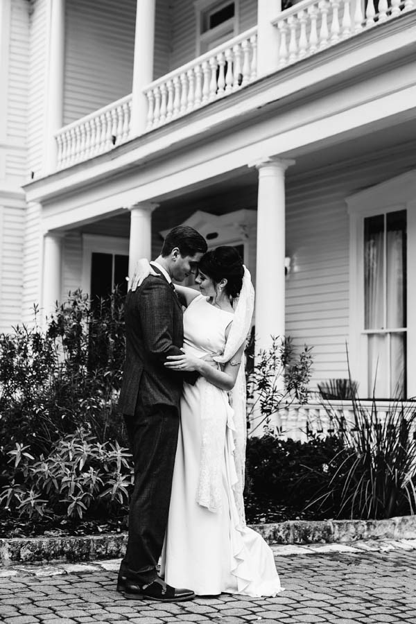 Romantic-Austin-TX-Garden-Wedding-Allan-House-20