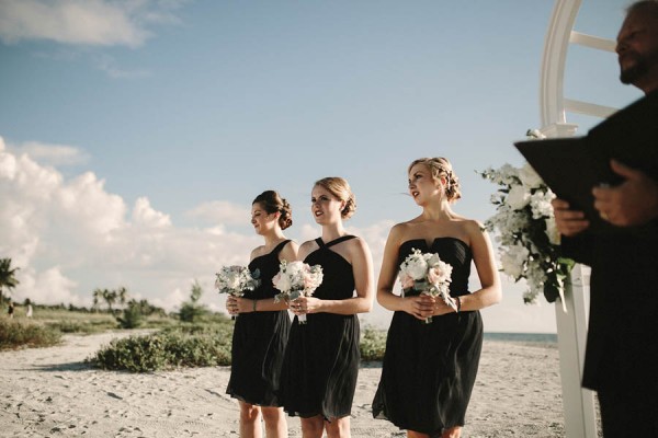 Romantic-Glamorous-Florida-Beach-Wedding-Brandi-Potter-Photography-13