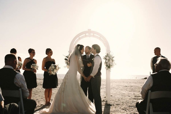 Romantic-Glamorous-Florida-Beach-Wedding-Brandi-Potter-Photography-16