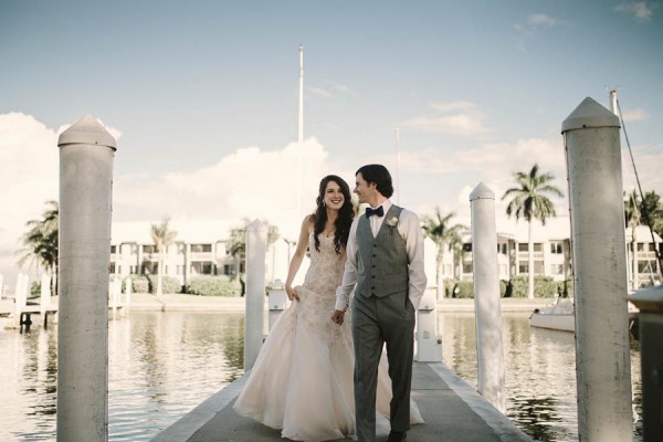 Romantic-Glamorous-Florida-Beach-Wedding-Brandi-Potter-Photography-9