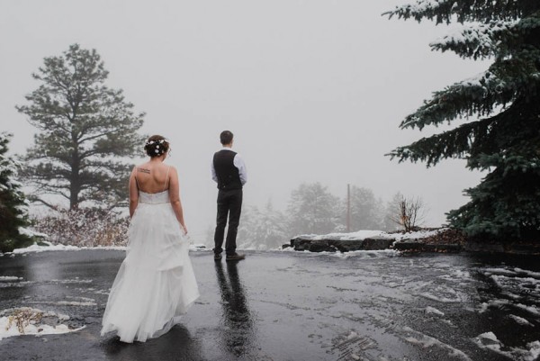 Snowy-Evergreen-Lake-House-Wedding-Mallory-and-Justin-2