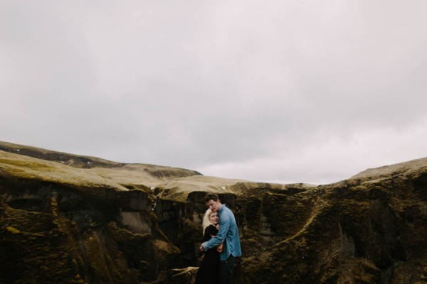 South-Coast-of-Iceland-Engagement-Photos-Levi-Tijerina-26