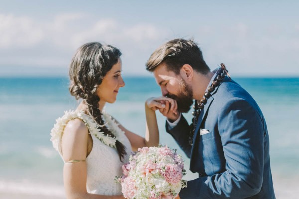 Spontaneous-Seaside-Elopement-Kapalua-Maui-7