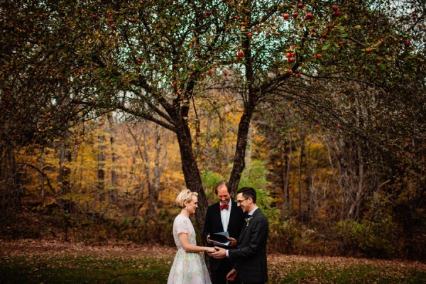 Stylish-Vermont-Barn-Wedding-The-Spragues-19