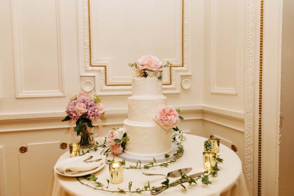 Ultra-Glam-Massachusetts-Wedding-Lynch-Park-The-Hons-29