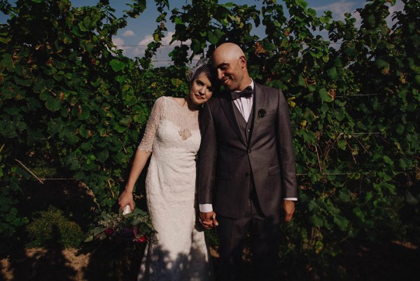 Winery-Wedding-Jewel-Tones-Cozy-Vibes-Stonewall-Estates-Christian-Garcia-Photography-17