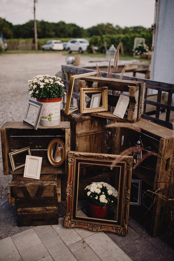 Winery-Wedding-Jewel-Tones-Cozy-Vibes-Stonewall-Estates-Christian-Garcia-Photography-5