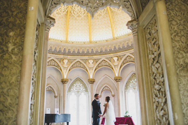 Adorable-Portuguese-Picnic-Wedding-Monserrate-Palace-21