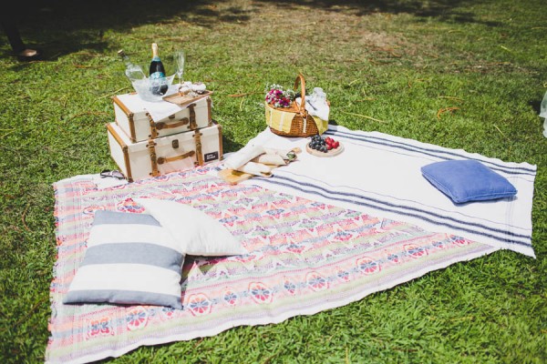 Adorable-Portuguese-Picnic-Wedding-Monserrate-Palace-24