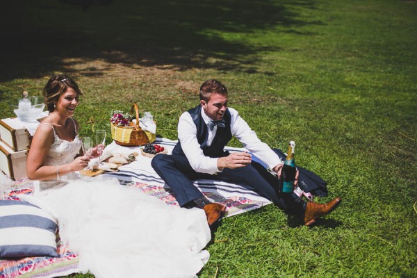 Adorable-Portuguese-Picnic-Wedding-Monserrate-Palace-25