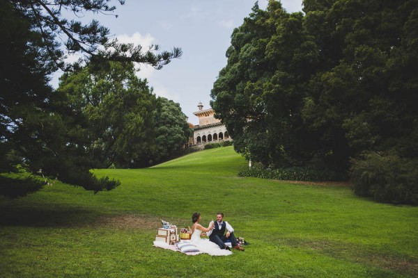 Adorable-Portuguese-Picnic-Wedding-Monserrate-Palace-27