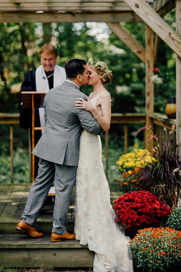 Charming Ohio Garden Wedding at Stan Hywet Hall Junebug Weddings