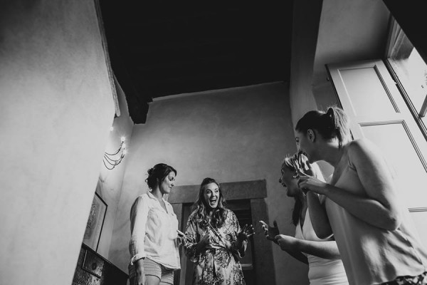 Classically-Beautiful-Tuscany-Wedding-Catureglio-18