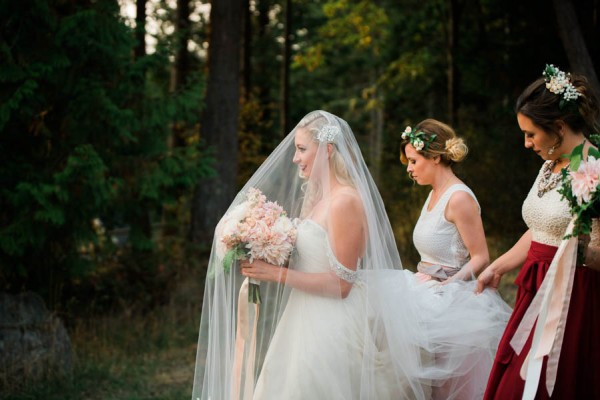 DIY-Fairy-Tale-Backyard-Wedding-Bellingham-Washington-45