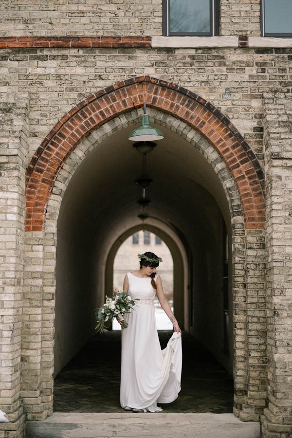 Emotional-Green-White-Wedding-Wisconsin-12