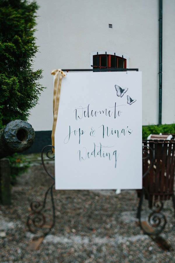 Gorgeous-Natural-Swedish-Wedding-HaringeSlott-1