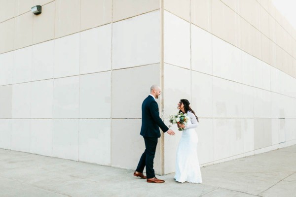 Pennsylvania-Couple-Made-Their-Front-Palmer-Wedding-Their-Own-20