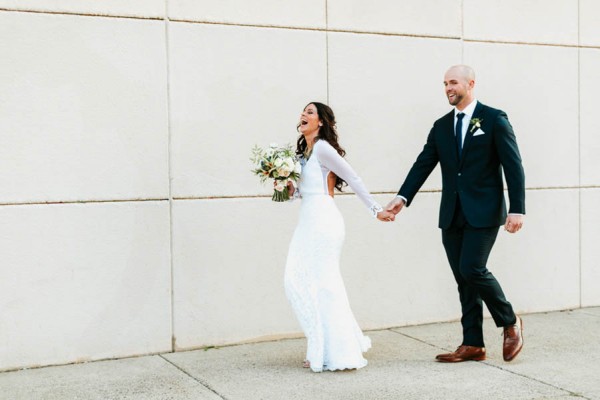 Pennsylvania-Couple-Made-Their-Front-Palmer-Wedding-Their-Own-24