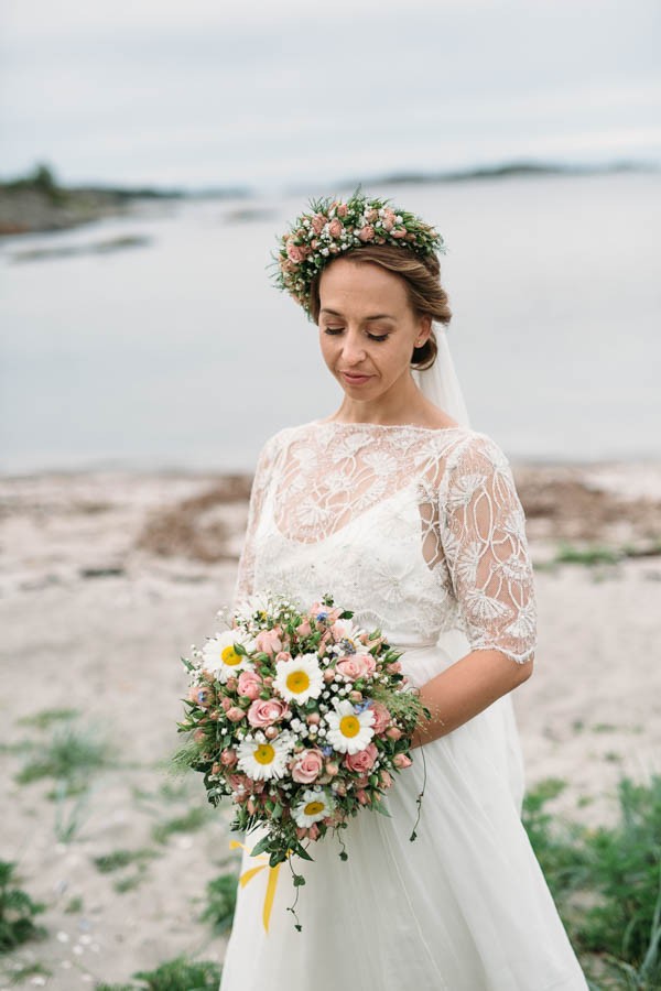 Scandinavian-Midsummer-Wedding-Hotel-Koster-34