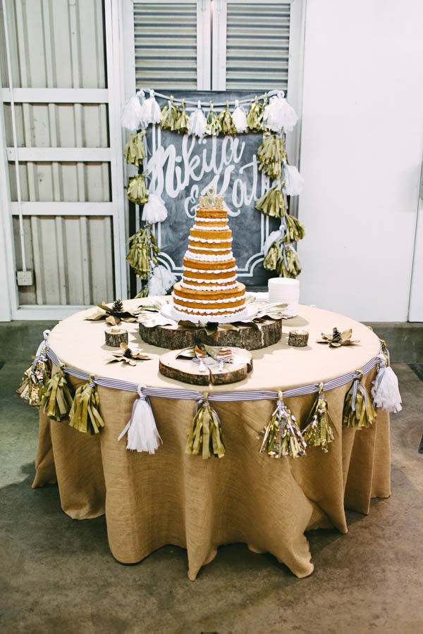 Ultra-Cool-DIY-Wedding-Memphis-Agricenter-Farmers-Market-27