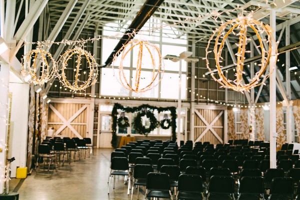 Ultra-Cool-DIY-Wedding-Memphis-Agricenter-Farmers-Market-9