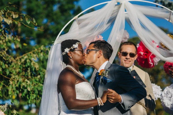 Vibrant-Light-Hearted-Chicago-Wedding-Garfield-Park-Conservatory-27