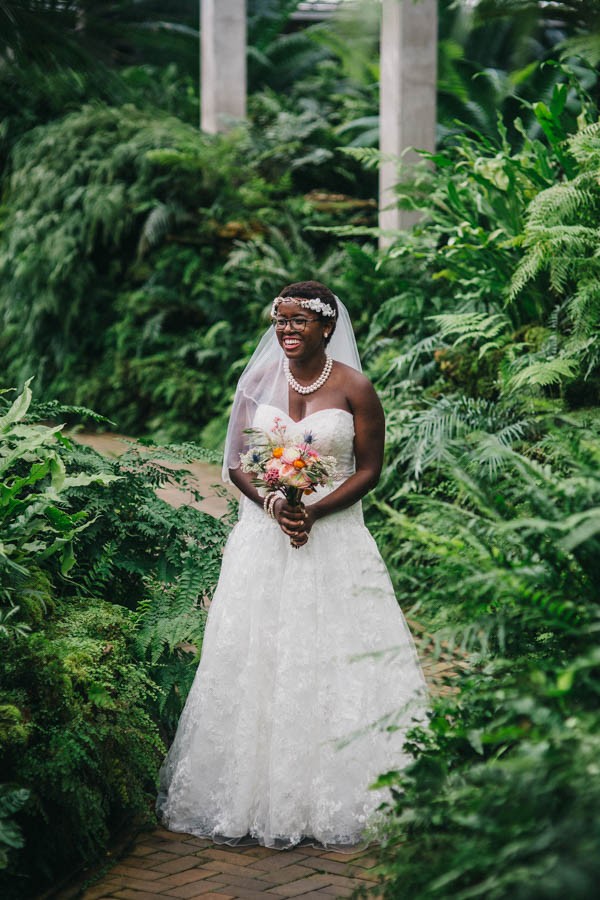 Vibrant-Light-Hearted-Chicago-Wedding-Garfield-Park-Conservatory-5