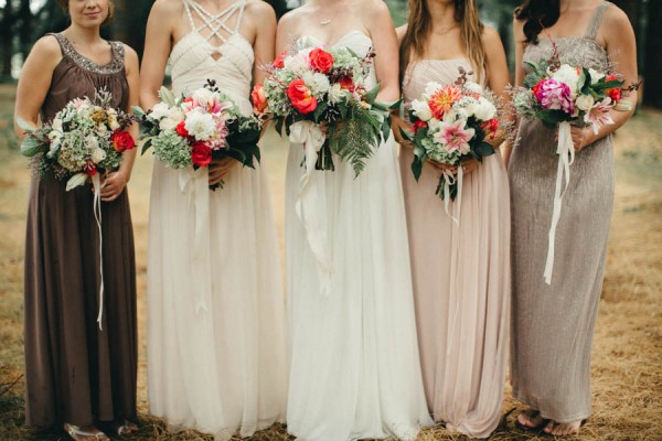 Al Fresco Summer Wedding in the Tanglebank Gardens | Junebug Weddings