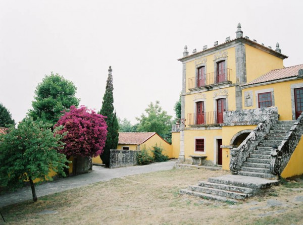 Colorful-Festival-Inspired-Wedding-Portugal-1